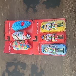 Cat toys